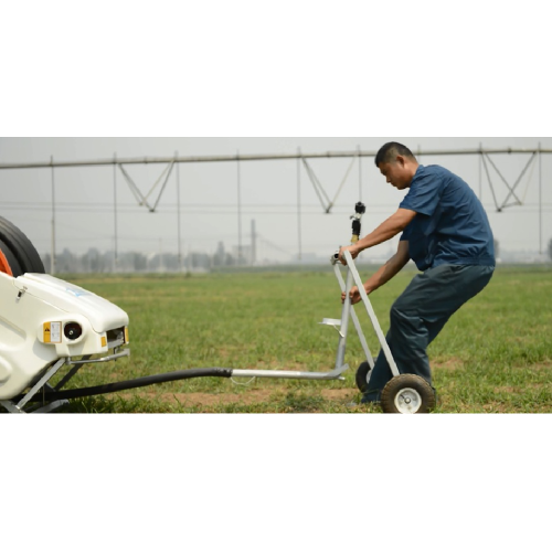 equipamento de irrigação com carretel de mangueira para fazenda inteligente